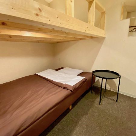 Osaka Guesthouse Nest Екстер'єр фото