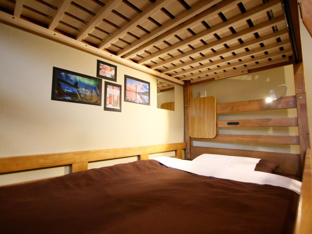 Osaka Guesthouse Nest Екстер'єр фото