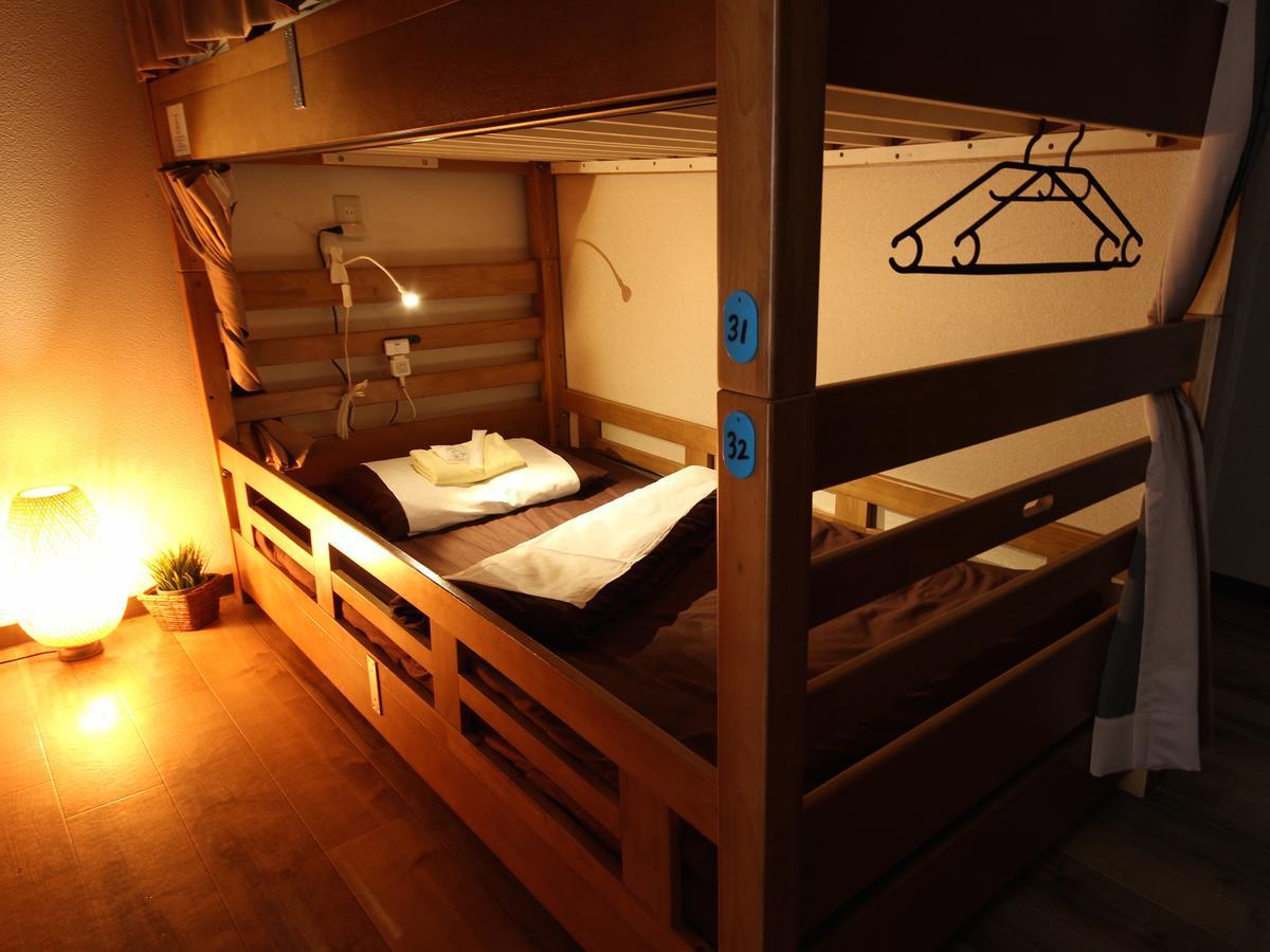 Osaka Guesthouse Nest Екстер'єр фото