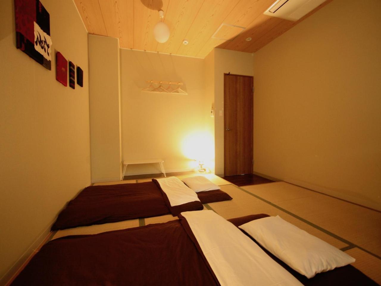 Osaka Guesthouse Nest Екстер'єр фото