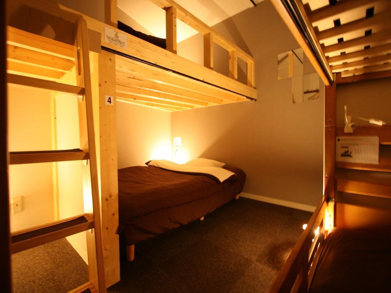 Osaka Guesthouse Nest Екстер'єр фото