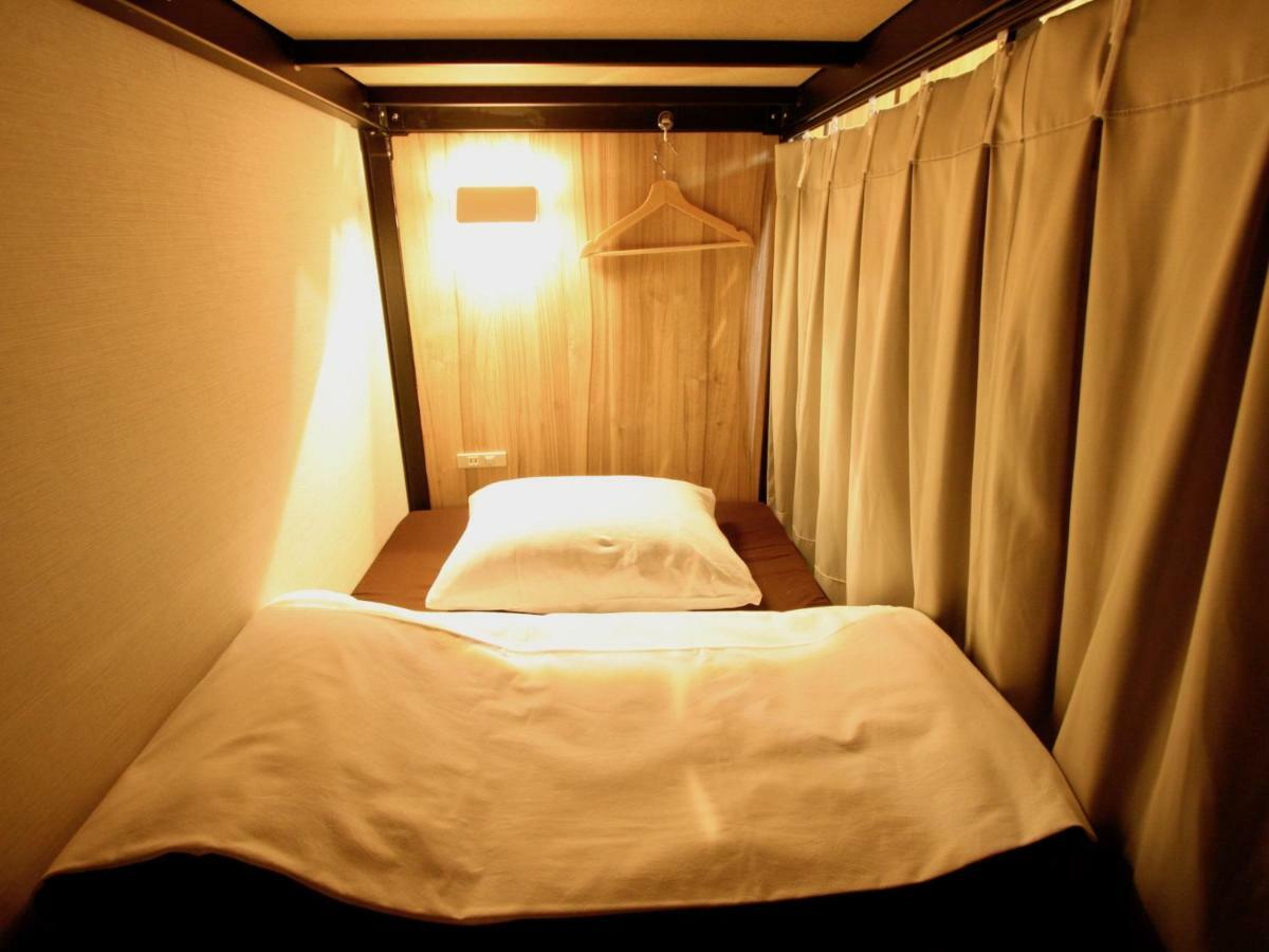 Osaka Guesthouse Nest Екстер'єр фото