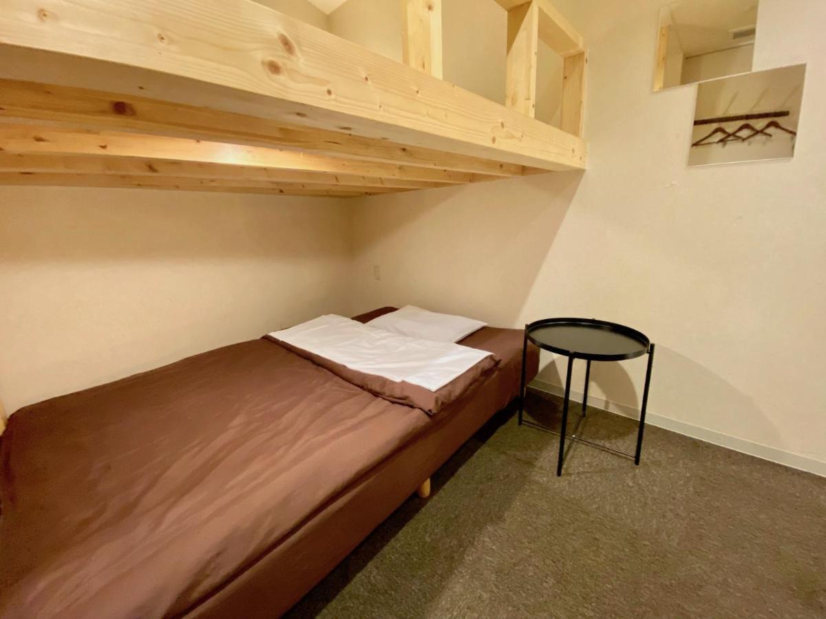 Osaka Guesthouse Nest Екстер'єр фото