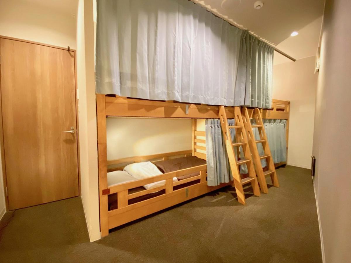 Osaka Guesthouse Nest Екстер'єр фото